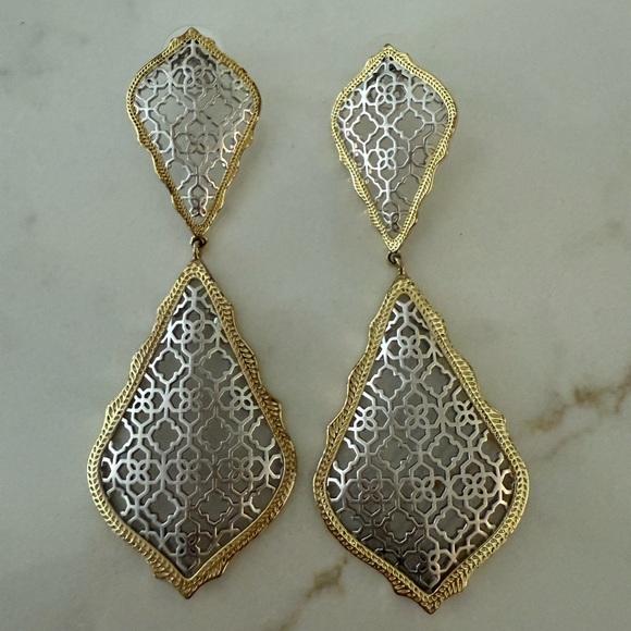 Rare vintage Kendra Scott Adela Filigree Earrings - Picture 1 of 1